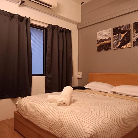 Sabai Sabai Guesthouse In Bayan Lepas Eksteriør billede